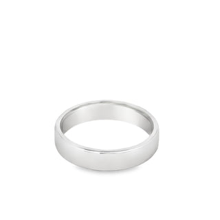 9ct White Gold Gents 5mm Edged Wedding Ring